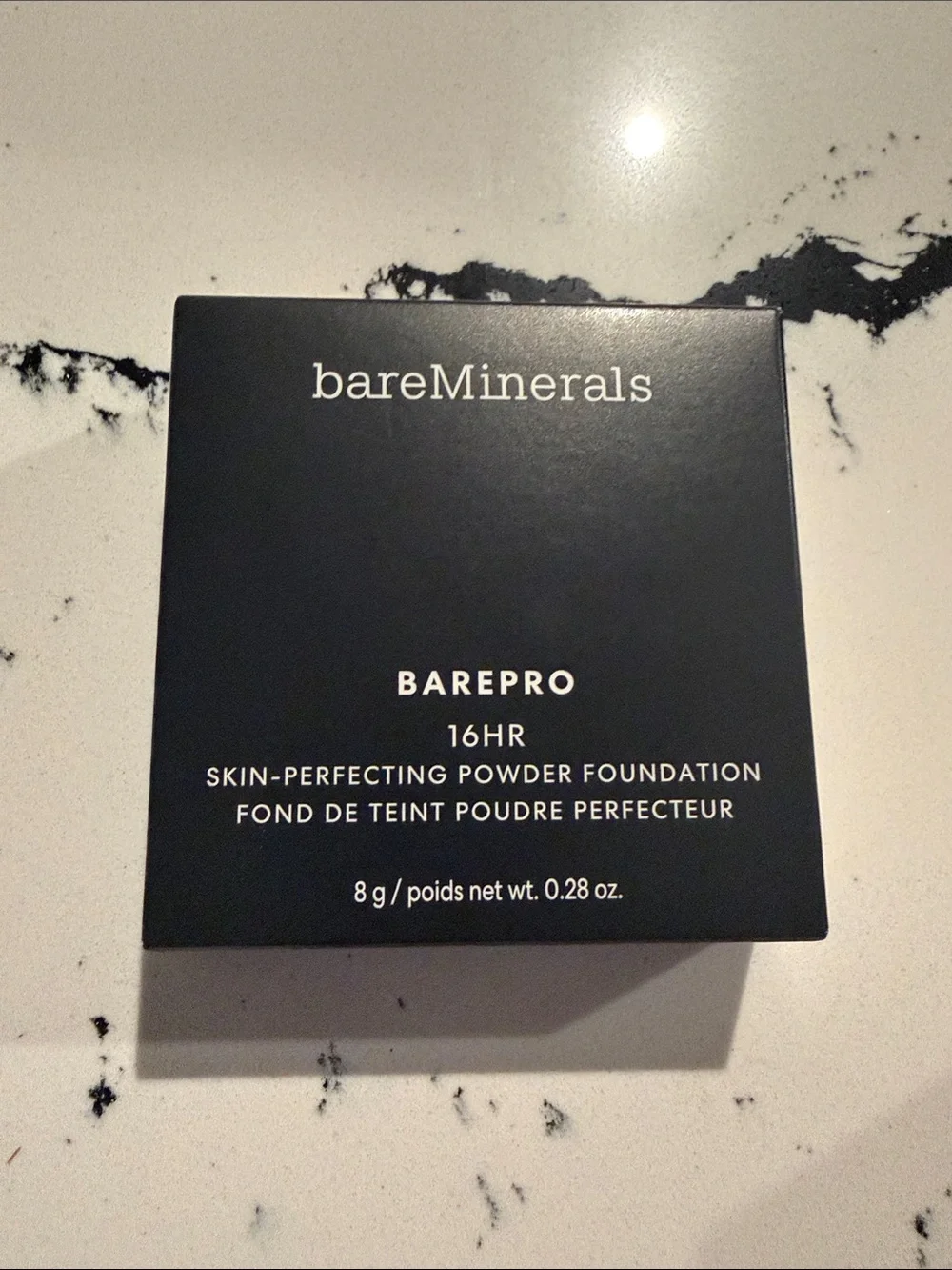 bareMinerals BarePro 16HR Skin-Perfecting Powder Foundation - Black Packaging